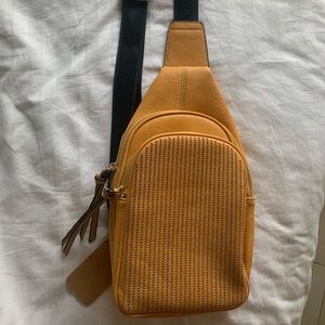 Sling bag